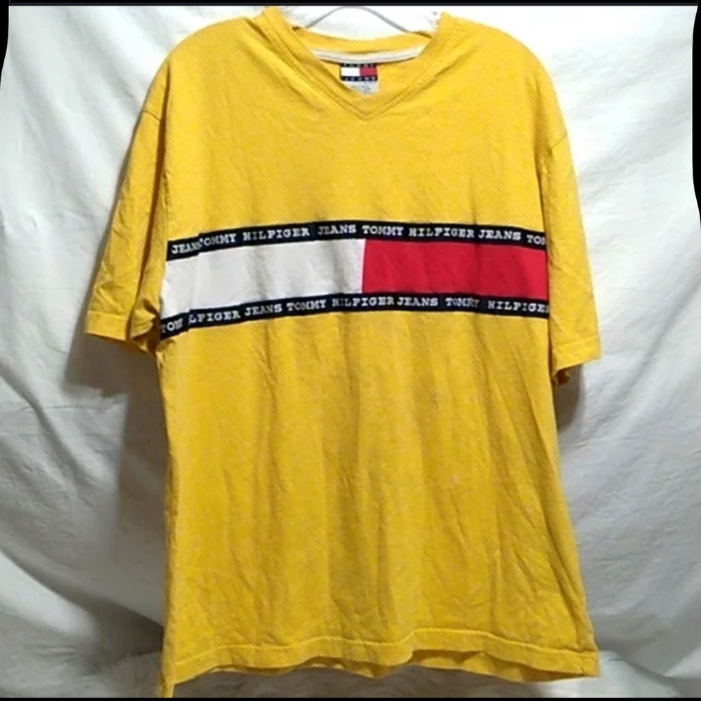Tommy Hilfiger Men's Yellow T-Shirt vintage L